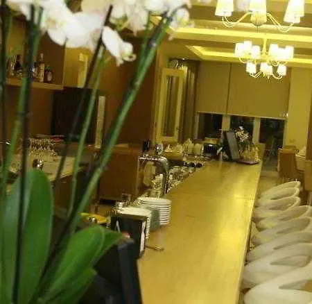 Palace & Hotel Durres