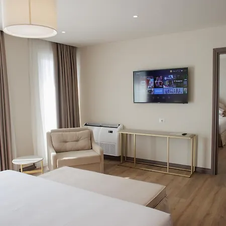 Palace Hotel&spa 5*