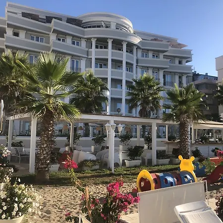 Hotel Palace &