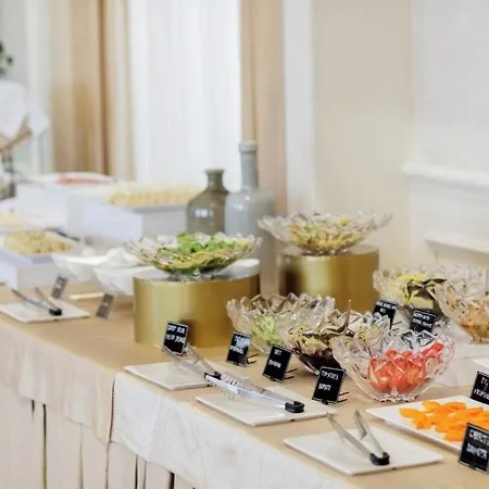 Hotel Palace &
