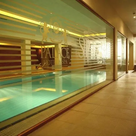 Palace & 5* Durrës