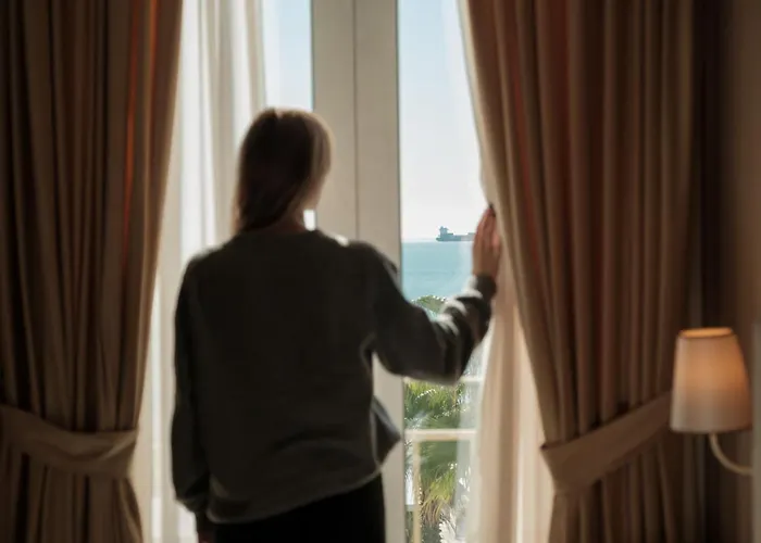 帕拉斯温泉酒店 5* Durrës