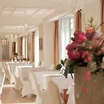 Palace & Hotel Durrës