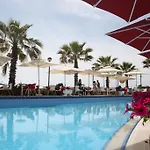 Palace & 5* ドゥラス