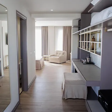 Palace & 5* Durres