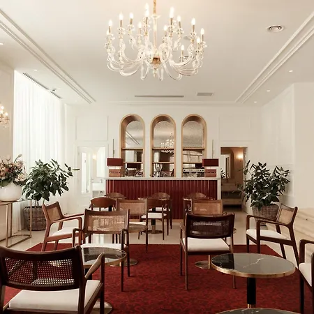 מלון Palace & 5*