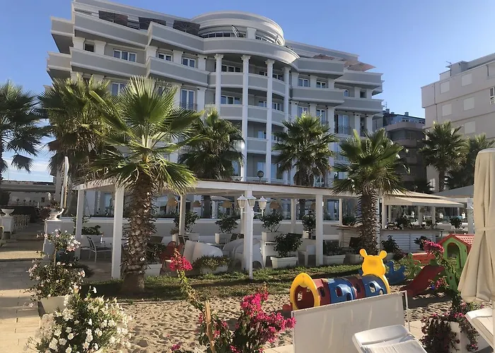 Hotel Palace &