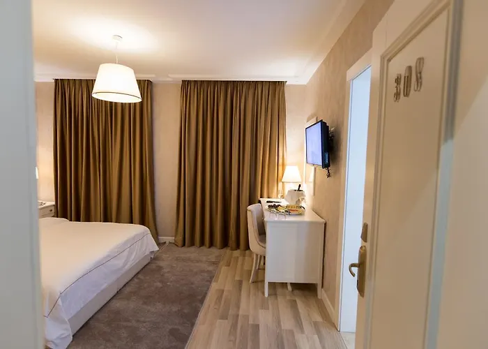 Palace & Hotel Durres